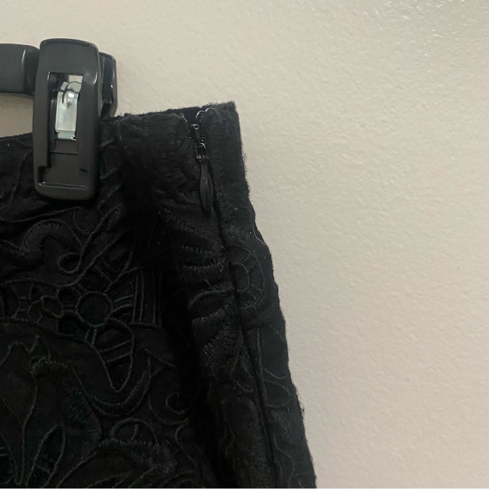 Theory Black Lace Eyelet Side Zip Shorts - Picture 5 of 5